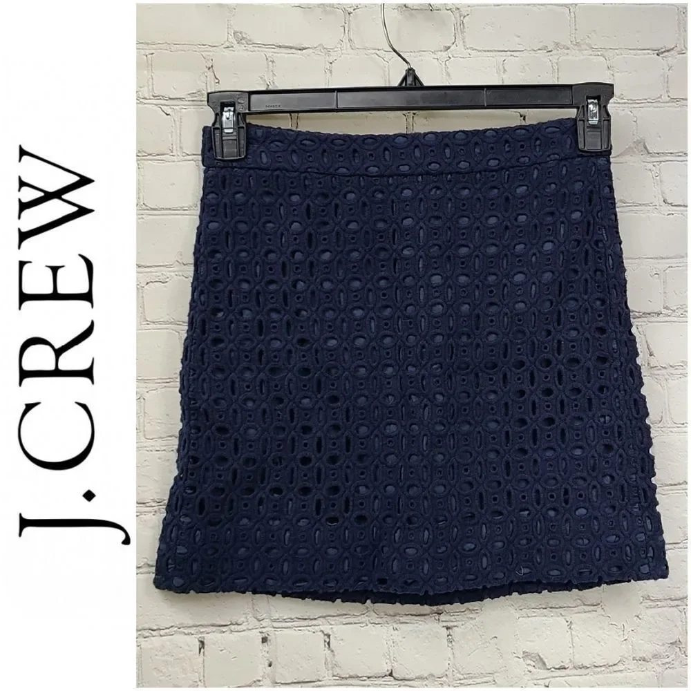 J. Crew Eyelet Lace Mini Skirt Navy Blue Size 0 A-line Lined Neutral Casual XS